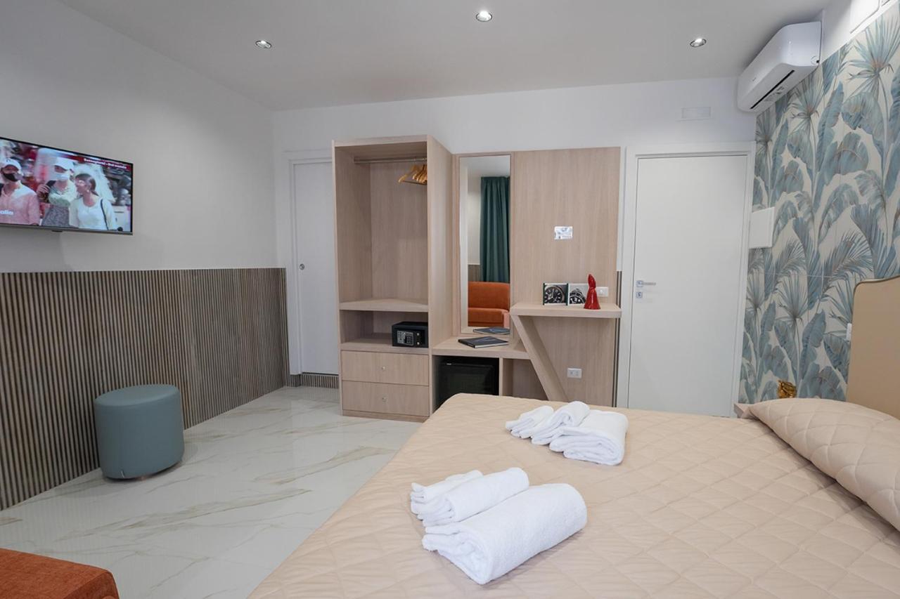 Greros H. Rooms Napoli Centro By Clapa Group Dislocated Hospitality Экстерьер фото