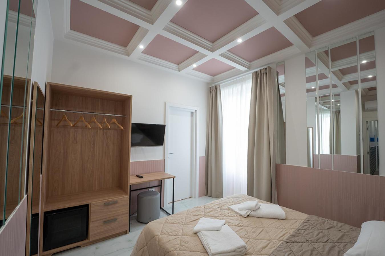 Greros H. Rooms Napoli Centro By Clapa Group Dislocated Hospitality Экстерьер фото